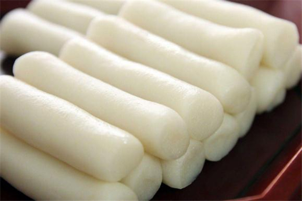 年糕吃多了會(huì)怎么樣 年糕一天吃多少合適 年糕吃多了會(huì)怎么樣 年糕一天吃多少合適