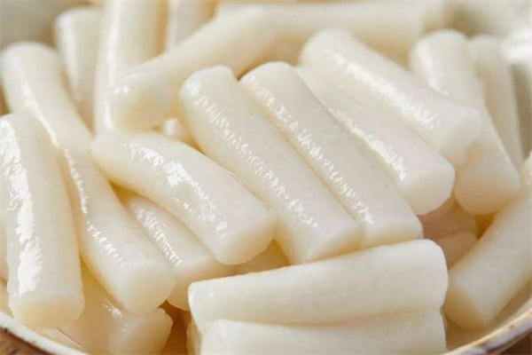 年糕吃多了會(huì)怎么樣 年糕一天吃多少合適 年糕吃多了會(huì)怎么樣 年糕一天吃多少合適