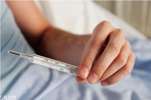 一天中什么時候體溫最高 什么時間量體溫最準(zhǔn)確 一天中什么時候體溫最高 什么時間量體溫最準(zhǔn)確