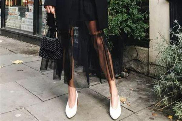 夏天穿什么鞋子顯腿長 小個(gè)子女生夏季穿鞋指南 夏天穿什么鞋子顯腿長 小個(gè)子女生夏季穿鞋指南