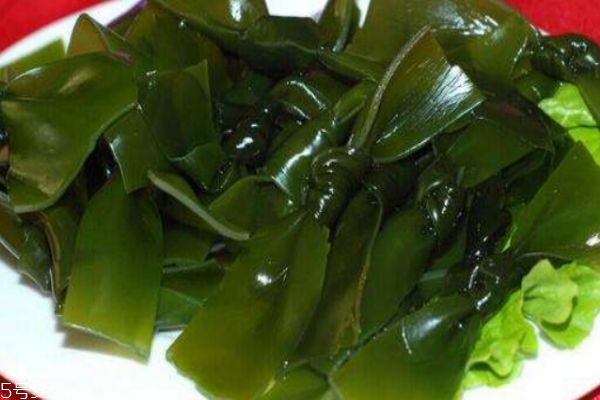 吃海帶對人體有什么好處 海帶的營養(yǎng)價值有什么 吃海帶對人體有什么好處 海帶的營養(yǎng)價值有什么