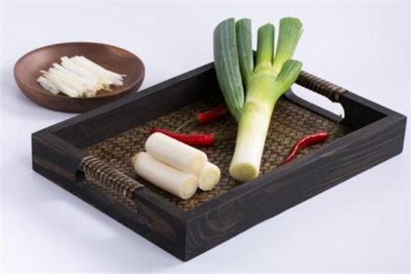 蔥白水喝多了會(huì)上火嗎 喝蔥白水上火了怎么辦 蔥白水喝多了會(huì)上火嗎 喝蔥白水上火了怎么辦