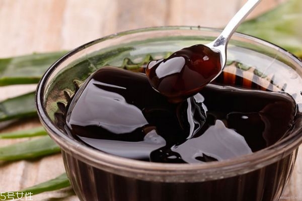 龜苓膏糖尿病人能吃嗎 糖尿病人如何吃龜苓膏 龜苓膏糖尿病人能吃嗎 糖尿病人如何吃龜苓膏