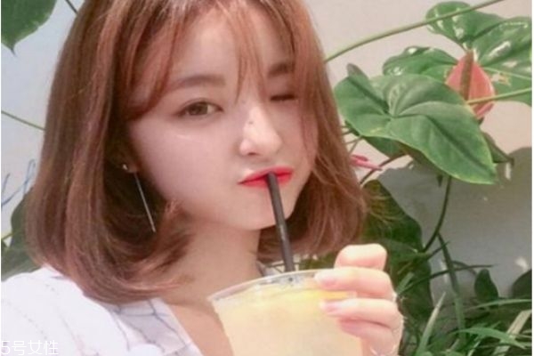 今年夏天最流行什么發(fā)型 2019ins流行發(fā)型 今年夏天最流行什么發(fā)型 2019ins流行發(fā)型