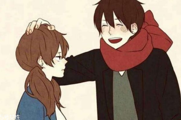 當(dāng)男生對(duì)你心動(dòng)了的幾種表現(xiàn) 男生喜歡你的常見(jiàn)表現(xiàn)有什么呢 當(dāng)男生對(duì)你心動(dòng)了的幾種表現(xiàn) 男生喜歡你的常見(jiàn)表現(xiàn)有什么呢