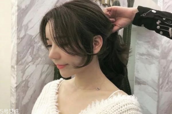 今年夏天最流行什么發(fā)型 2019ins流行發(fā)型 今年夏天最流行什么發(fā)型 2019ins流行發(fā)型