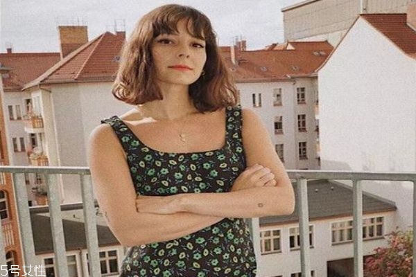 今年夏天最流行什么發(fā)型 2019ins流行發(fā)型 今年夏天最流行什么發(fā)型 2019ins流行發(fā)型