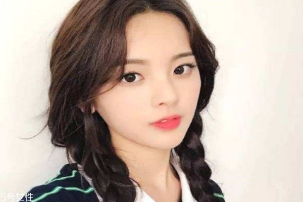 今年夏天最流行什么發(fā)型 2019ins流行發(fā)型 今年夏天最流行什么發(fā)型 2019ins流行發(fā)型