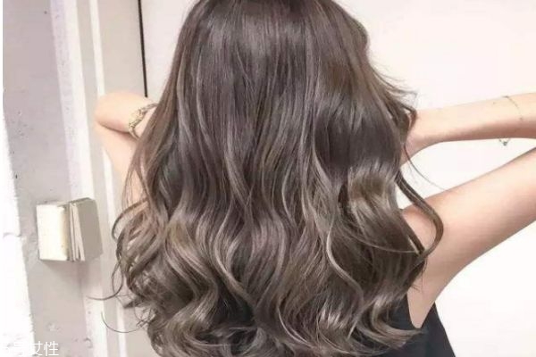 今年夏天最流行什么發(fā)型 2019ins流行發(fā)型 今年夏天最流行什么發(fā)型 2019ins流行發(fā)型