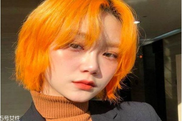 夏天最適合染什么顏色頭發(fā) 減齡又顯白的頭發(fā)顏色 夏天最適合染什么顏色頭發(fā) 減齡又顯白的頭發(fā)顏色