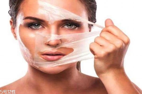 如何去臉上角質(zhì)層呢 去角質(zhì)層有什么好處呢 如何去臉上角質(zhì)層呢 去角質(zhì)層有什么好處呢