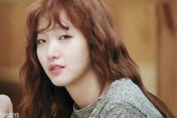 森系長直發(fā)發(fā)型圖片 好看的森系發(fā)型 森系長直發(fā)發(fā)型圖片 好看的森系發(fā)型