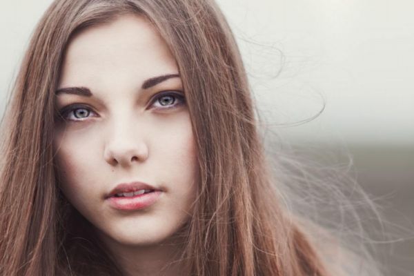 頭皮屑多什么什么原因 怎么去除 頭皮屑多什么什么原因 怎么去除