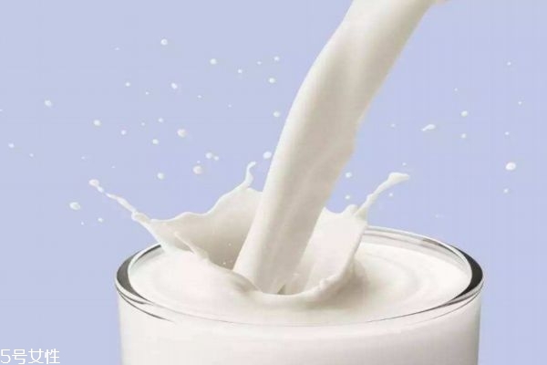 什么是奶豆腐呢 奶豆腐的做法是什么 什么是奶豆腐呢 奶豆腐的做法是什么