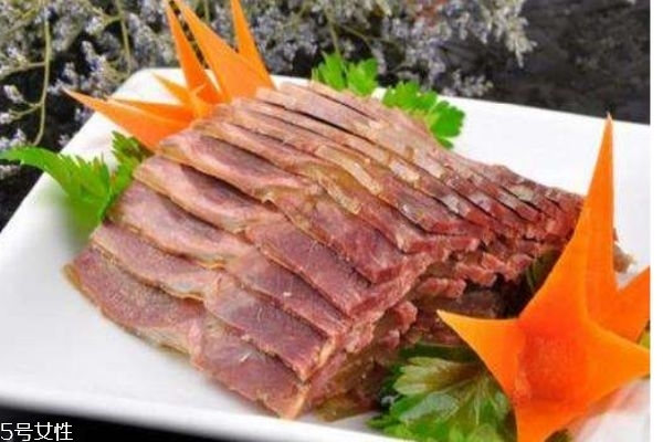 驢肉有什么功效 常見的驢肉幾種做法 驢肉有什么功效 常見的驢肉幾種做法