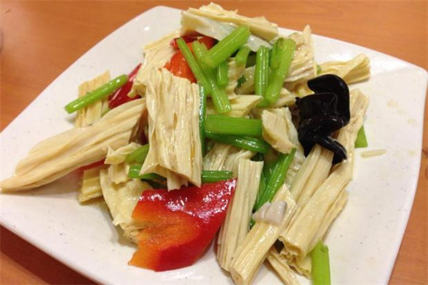 腐竹和南瓜可以一起吃嗎 腐竹和南瓜相克嗎 腐竹和南瓜可以一起吃嗎 腐竹和南瓜相克嗎