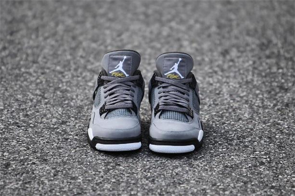 aj4 cool grey貨量大嗎 aj4酷灰會漲價(jià)嗎