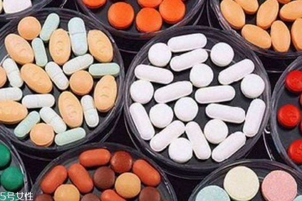 維生素e有什么作用 可以長(zhǎng)期服用維生素嗎 維生素e有什么作用 可以長(zhǎng)期服用維生素嗎