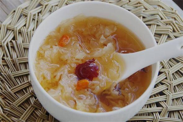 銀耳湯能通便嗎 銀耳湯和什么一起煮通便 銀耳湯能通便嗎 銀耳湯和什么一起煮通便