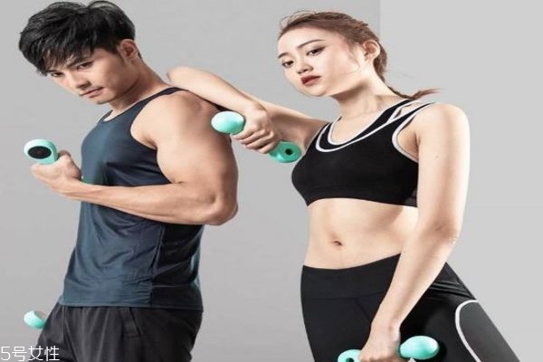 啞鈴可以減肥嗎 啞鈴的種類有什么 啞鈴可以減肥嗎 啞鈴的種類有什么