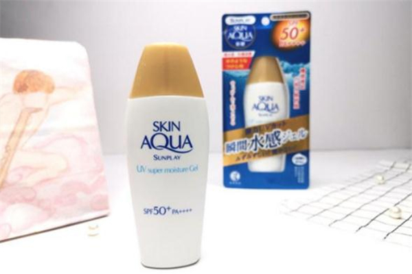 曼秀雷敦新碧小金帽怎么樣 曼秀雷敦小金帽防曬測評 曼秀雷敦新碧小金帽怎么樣 曼秀雷敦小金帽防曬測評