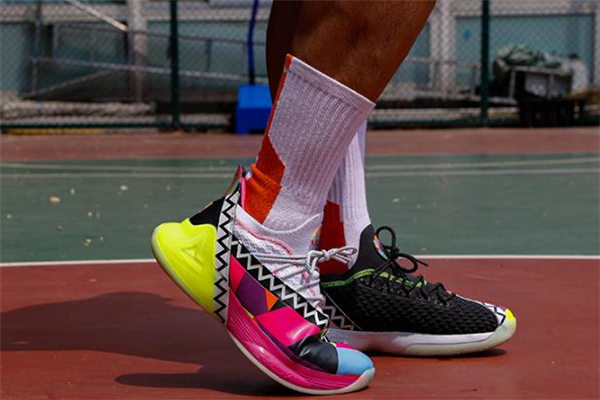 匹克帕克7代實(shí)戰(zhàn)測評(píng) 帕克七代腳感怎么樣 匹克帕克7代實(shí)戰(zhàn)測評(píng) 帕克七代腳感怎么樣