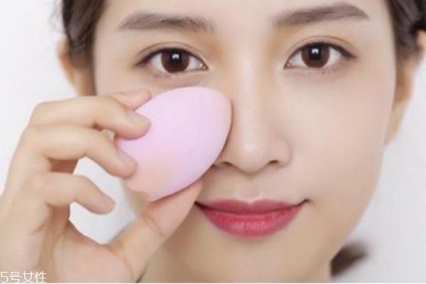 美妝蛋能用來干什么 化妝師告訴你美妝蛋的正確使用方法 美妝蛋能用來干什么 化妝師告訴你美妝蛋的正確使用方法