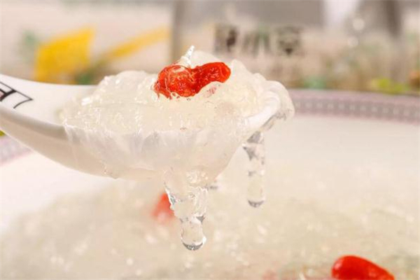 燕窩為什么要隔水燉 燕窩隔水燉要燉多久 燕窩為什么要隔水燉 燕窩隔水燉要燉多久