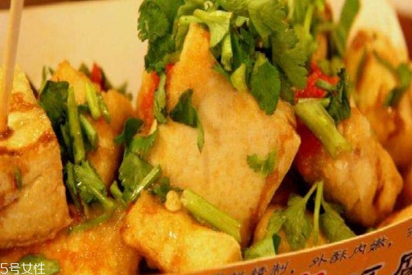 臭豆腐是哪里的特產(chǎn)的 臭豆腐是如何制作的呢 臭豆腐是哪里的特產(chǎn)的 臭豆腐是如何制作的呢