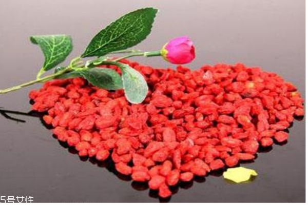 枸杞有什么作用呢 多吃枸杞有什么好處呢 枸杞有什么作用呢 多吃枸杞有什么好處呢