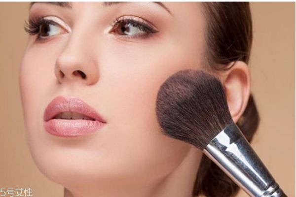 美妝蛋能用來干什么 化妝師告訴你美妝蛋的正確使用方法 美妝蛋能用來干什么 化妝師告訴你美妝蛋的正確使用方法