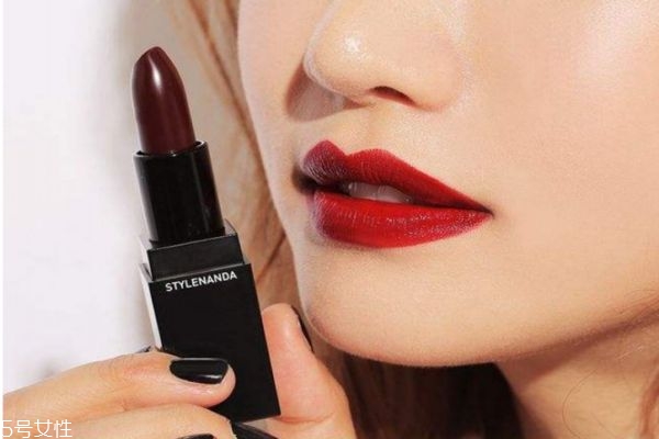 口紅哪個(gè)品牌的比較好 最火口紅排行榜前十名 口紅哪個(gè)品牌的比較好 最火口紅排行榜前十名