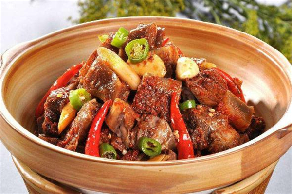 狗肉吃了上火嗎 夏天可以吃狗肉嗎 狗肉吃了上火嗎 夏天可以吃狗肉嗎