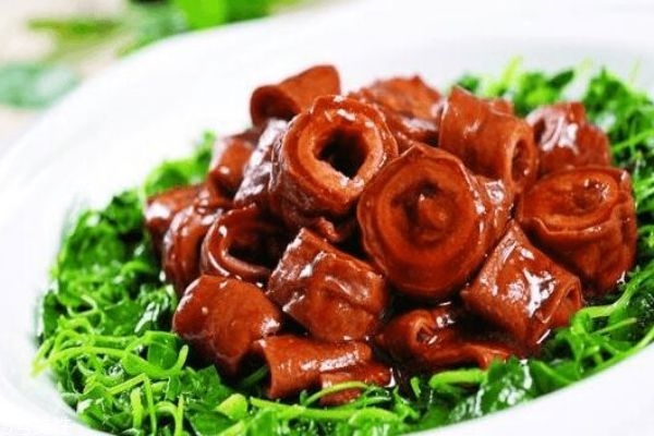 豬大腸可以吃嗎 豬大腸有什么營(yíng)養(yǎng)價(jià)值呢 豬大腸可以吃嗎 豬大腸有什么營(yíng)養(yǎng)價(jià)值呢