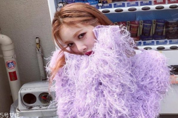 泫雅紫色妝容教程 金泫雅ins最新妝容 泫雅紫色妝容教程 金泫雅ins最新妝容