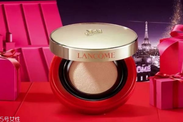 2019豬年限定彩妝產(chǎn)品哪款好 這些豬年限定款再不買就晚了 2019豬年限定彩妝產(chǎn)品哪款好 這些豬年限定款再不買就晚了