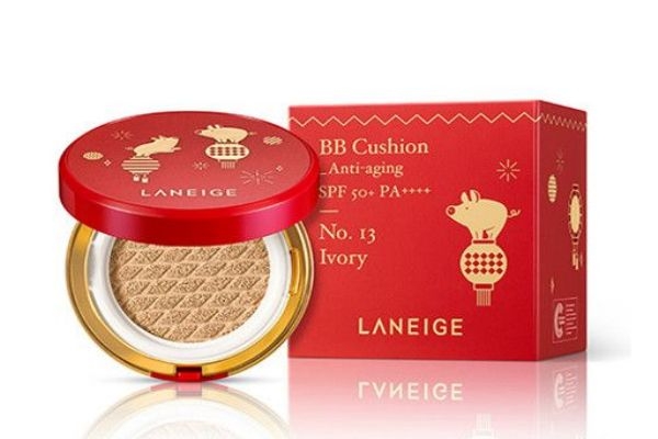 2019豬年限定彩妝產(chǎn)品哪款好 這些豬年限定款再不買就晚了 2019豬年限定彩妝產(chǎn)品哪款好 這些豬年限定款再不買就晚了