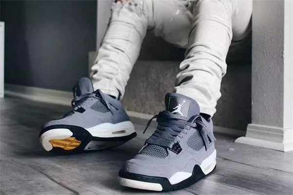 aj4 cool grey開箱測(cè)評(píng) aj4酷灰復(fù)刻開箱實(shí)物圖 aj4 cool grey開箱測(cè)評(píng) aj4酷灰復(fù)刻開箱實(shí)物圖