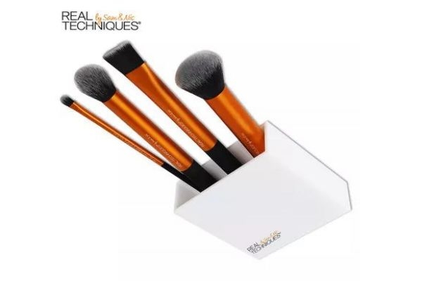 用刷子上散粉怎么避免刷痕 散粉刷使用注意事項(xiàng) 用刷子上散粉怎么避免刷痕 散粉刷使用注意事項(xiàng)