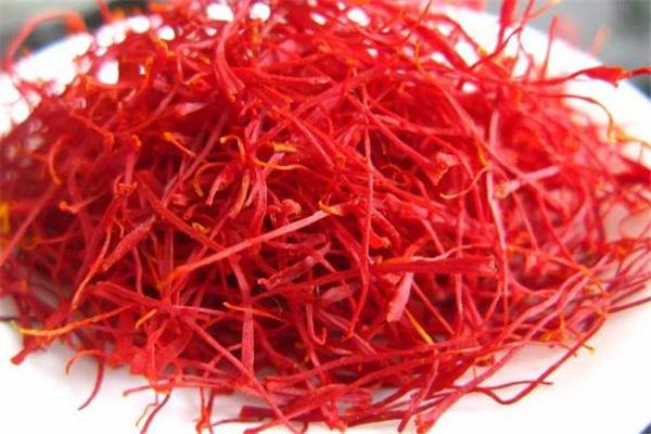 藏紅花為什么有塑料味 藏紅花有塑料味是假的嗎 藏紅花為什么有塑料味 藏紅花有塑料味是假的嗎