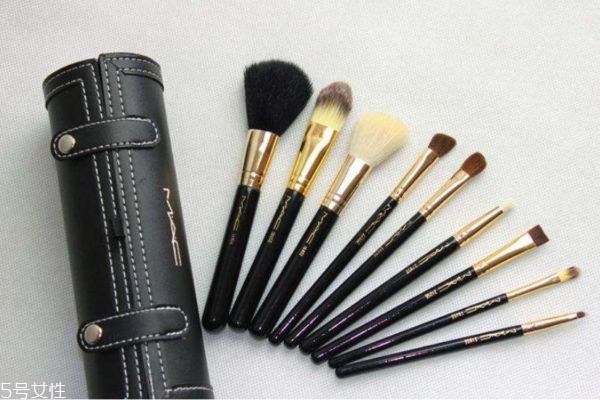 化妝刷多久換一次 化妝刷的使用期限 化妝刷多久換一次 化妝刷的使用期限