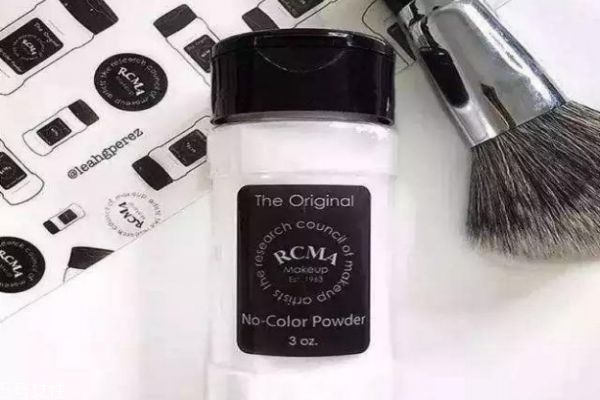 用刷子怎么取散粉 正確使用刷子上散粉 用刷子怎么取散粉 正確使用刷子上散粉