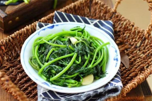 紅薯葉沒(méi)熟能吃嗎 紅薯葉沒(méi)炒熟會(huì)中毒嗎 紅薯葉沒(méi)熟能吃嗎 紅薯葉沒(méi)炒熟會(huì)中毒嗎