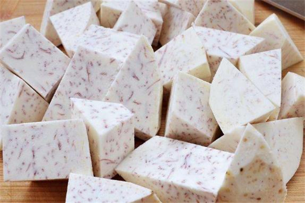 晚上可以吃芋頭嗎 晚上吃芋頭會消化不良嗎 晚上可以吃芋頭嗎 晚上吃芋頭會消化不良嗎