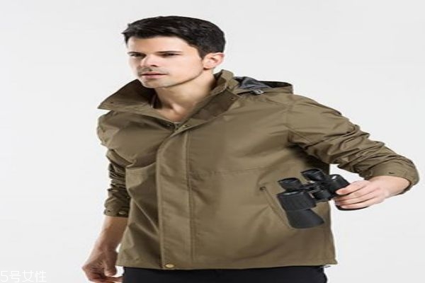 沖鋒衣為什么叫沖鋒衣呢 沖鋒衣有什么作用呢 沖鋒衣為什么叫沖鋒衣呢 沖鋒衣有什么作用呢