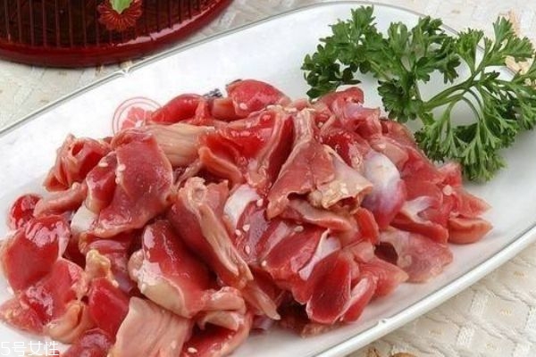 什么是雞胗呢 雞胗有什么營(yíng)養(yǎng)價(jià)值呢 什么是雞胗呢 雞胗有什么營(yíng)養(yǎng)價(jià)值呢