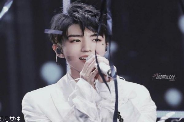 錫紙燙多少錢 錫紙燙怎么打理 錫紙燙多少錢 錫紙燙怎么打理