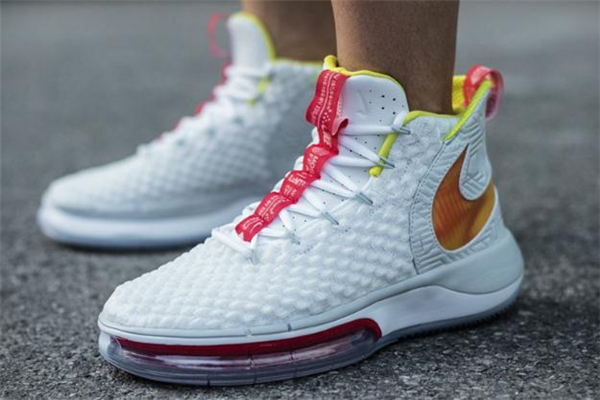 nike alphadunk開(kāi)箱測(cè)評(píng) 耐克alphadunk配置怎么樣 nike alphadunk開(kāi)箱測(cè)評(píng) 耐克alphadunk配置怎么樣