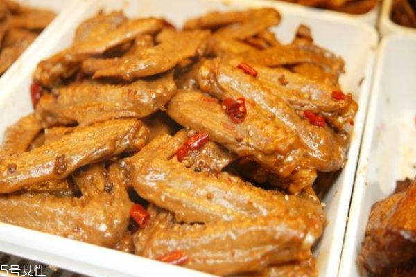 鴨翅有什么營養(yǎng)價值呢 鴨翅怎么做好吃呢 鴨翅有什么營養(yǎng)價值呢 鴨翅怎么做好吃呢