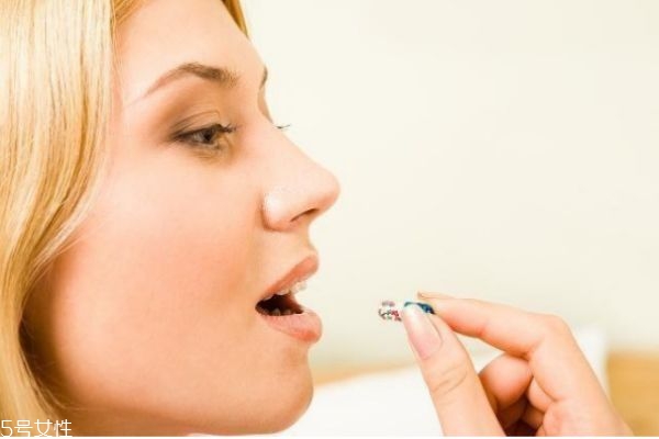 每次刷牙都出血是什么原因 每次刷牙都出血怎么治 每次刷牙都出血是什么原因 每次刷牙都出血怎么治